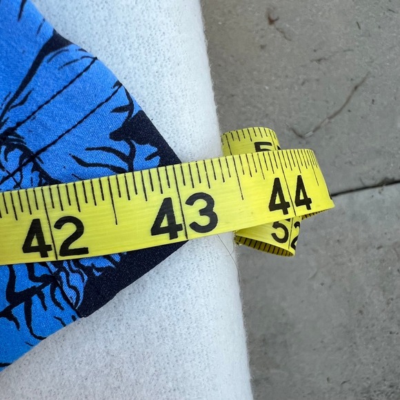 Lululemon Stretch Woven Ruffle Waist Midi Skirt Blue Floral Relaxed Fit Size L - Picture 6 of 10